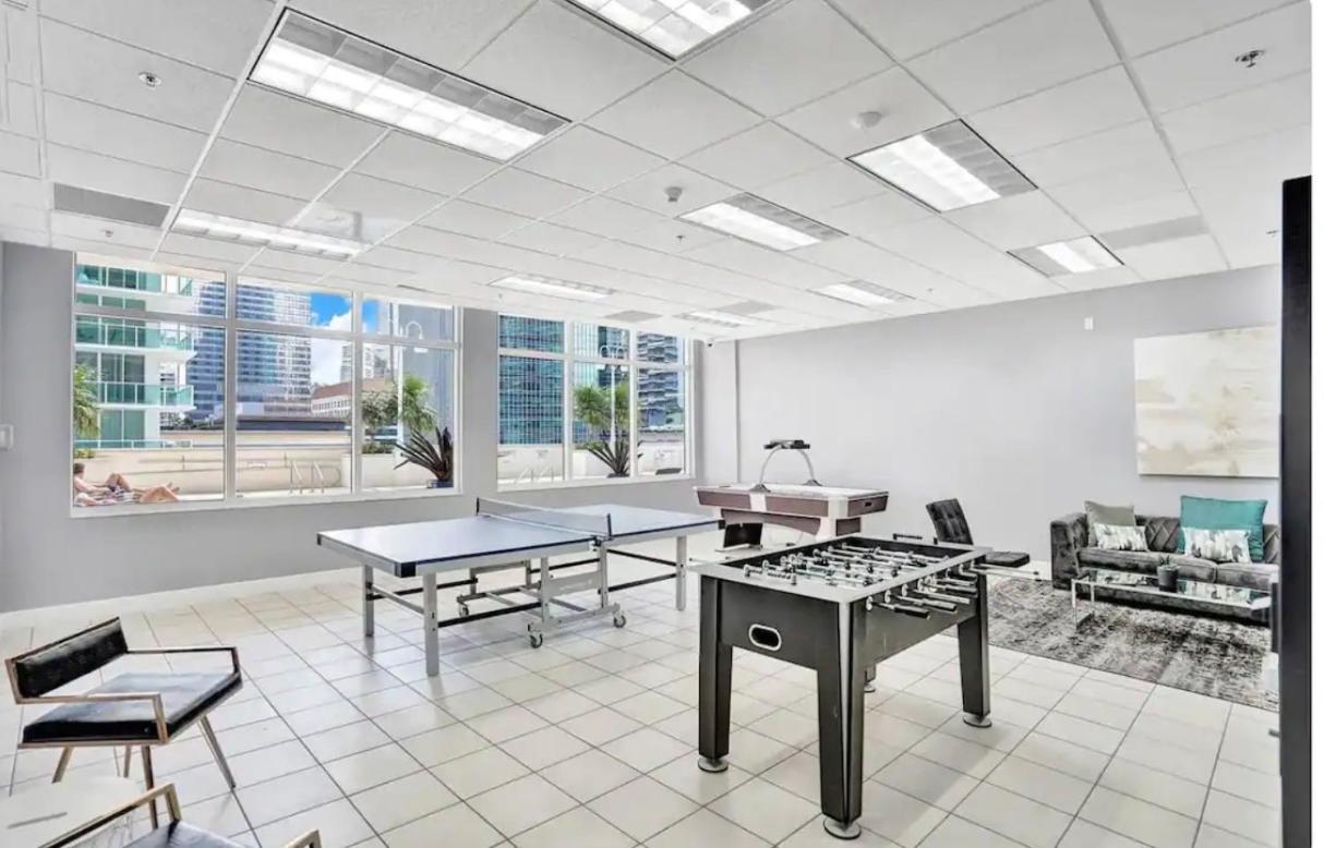 Centric Modern 40Thfloor Brickell Condo Free Parking By Palermo Home Miami Bagian luar foto