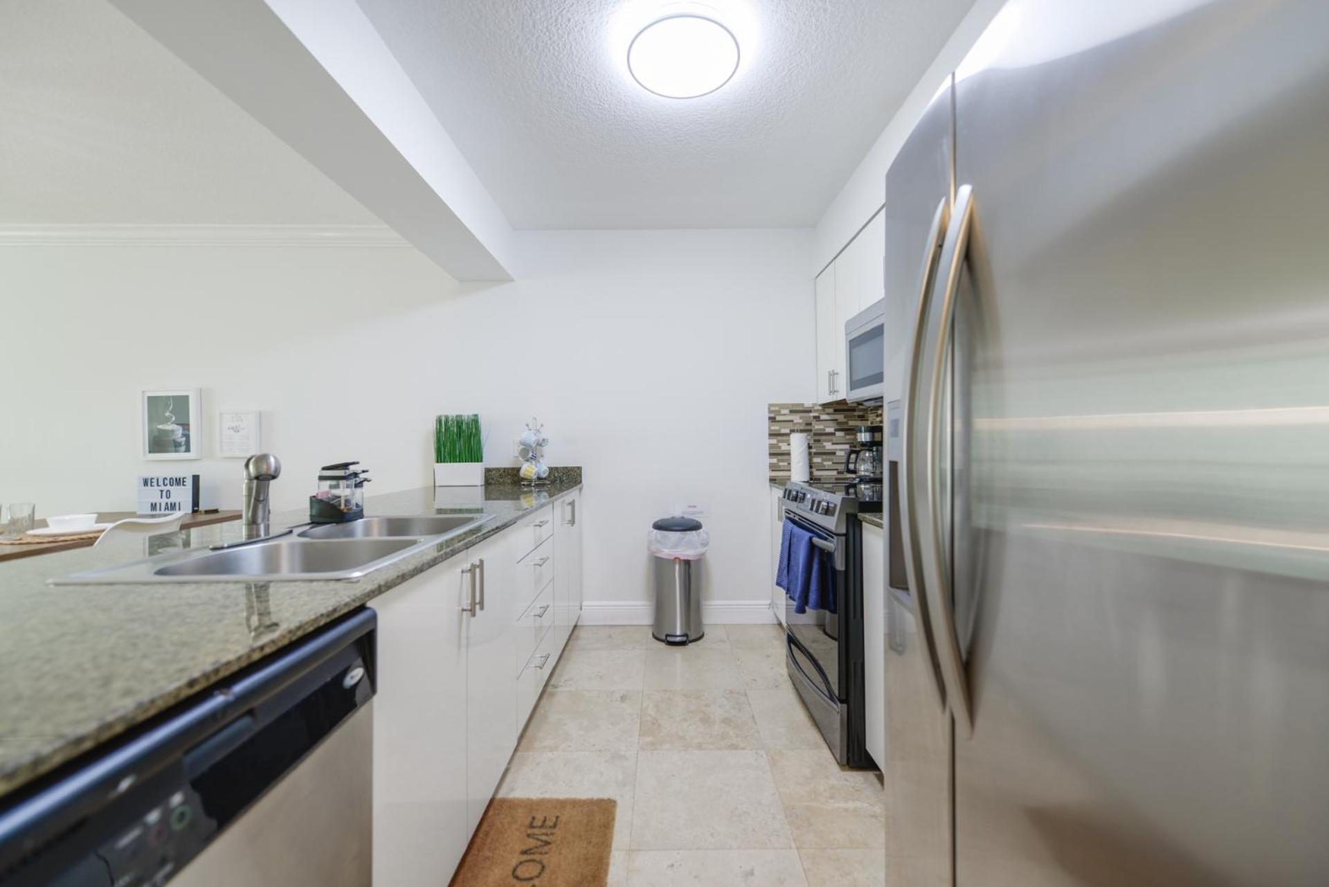 Centric Modern 40Thfloor Brickell Condo Free Parking By Palermo Home Miami Bagian luar foto